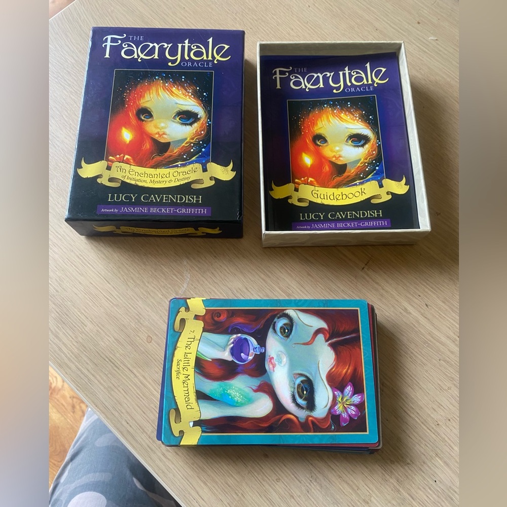 Faerytale oracle cards - Lucy Cavendish
